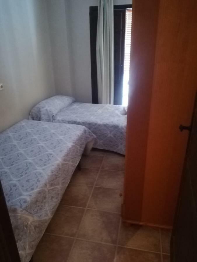 Acebuches Pergar Descanso-15 Minutos Playa-Puerto-Motril Ferry מראה חיצוני תמונה